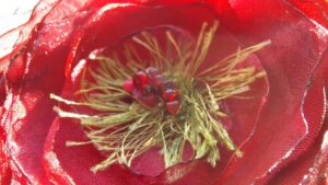 Red Fabric Flower Pin - FFP-21 - GardenFairies.ca