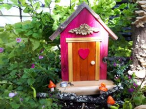 Fairy Door 221 - Garden Fairy Doors - GardenFairies.ca