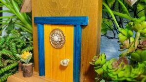 Door 606 - Garden Fairy Doors - GardenFairies.ca