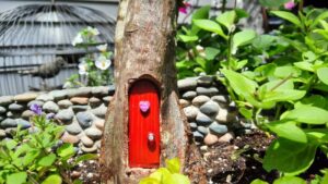 Woodland Fairy Door 726 - Garden Fairy Doors - GardenFairies.ca