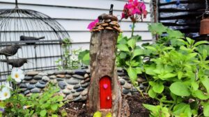 Woodland Fairy Door 726 - Garden Fairy Doors - GardenFairies.ca