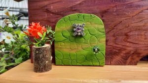 Door 696 - Garden Fairy Doors - GardenFairies.ca