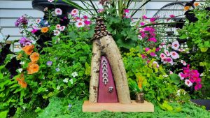 Gnome Home with Dusty Pink Door (705)